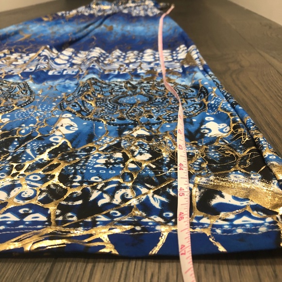 Blue and Gold Patterned Maxi Dress with V-Neck - Picture 5 of 6